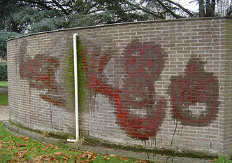 AGP 1414 graffiti cleaner is zeer mileuvriendelijk, omdat deze coating watergedragen is.