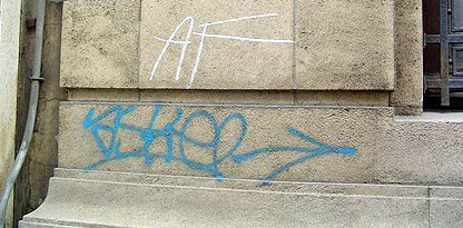 Graffiti verwijderaar